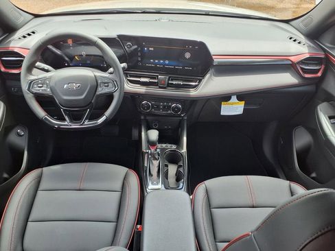 New 2026 Chevrolet TrailBlazer RS w/ Convenience Package FWD image 11