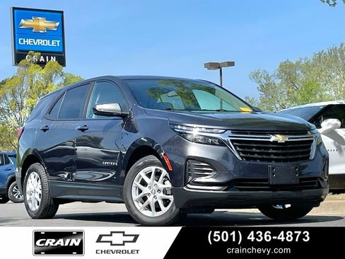 Used 2022 Chevrolet Equinox LS w/ LS Convenience Package FWD image 1