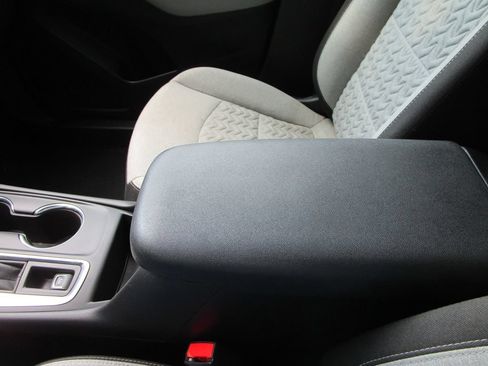 Used 2023 Chevrolet Equinox LS w/ LS Convenience Package FWD image 33