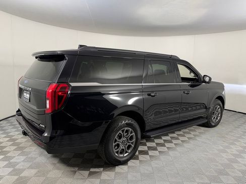 Used 2025 Ford Expedition Max Active RWD image 8