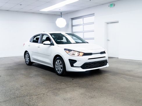 Used 2023 Kia Rio S image 24