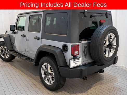 Used 2018 Jeep Wrangler Unlimited Sport S AWD/4WD image 3