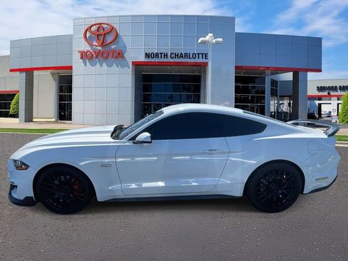 Used 2021 Ford Mustang GT Premium w/ Equipment Group 401A image 7