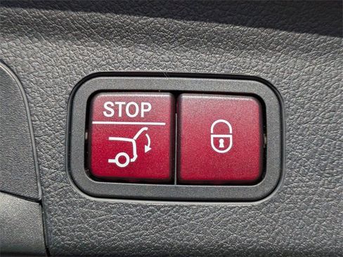 Used 2022 Mercedes-Benz GLE 350 w/ AMG Line Exterior image 15