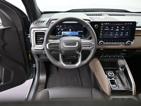 New 2026 GMC Canyon Denali image 19