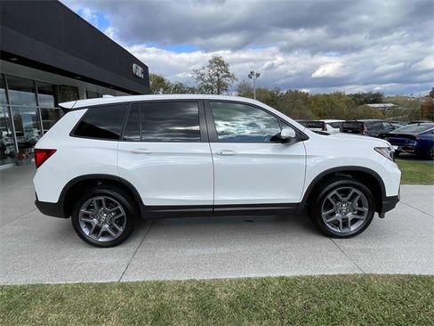 Used 2023 Honda Passport EX-L image 21