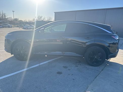 Certified 2025 Nissan Murano SV image 8