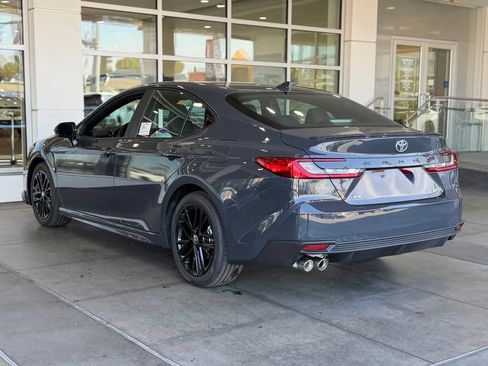 Used 2026 Toyota Camry SE FWD image 10