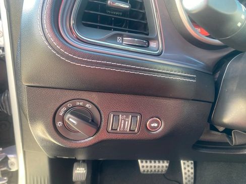 Used 2023 Dodge Challenger SRT Hellcat w/ Driver Convenience Group RWD image 23