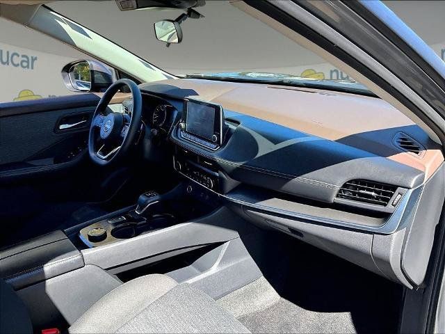 Certified 2023 Nissan Rogue SV AWD/4WD image 14