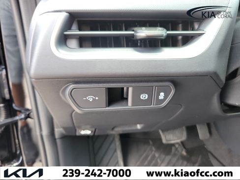 New 2026 Kia K4 FWD image 21