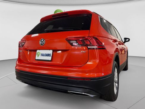 Used 2018 Volkswagen Tiguan S FWD image 10