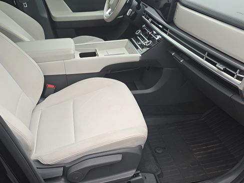 Certified 2026 Hyundai Santa Fe SE AWD/4WD image 14