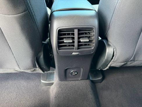Used 2022 Ford Escape SE AWD/4WD image 34