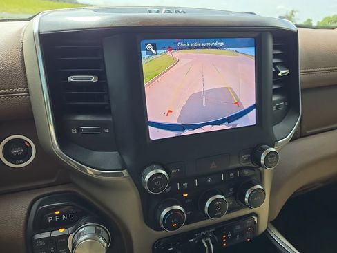 Used 2021 RAM 1500 Laramie AWD/4WD image 24