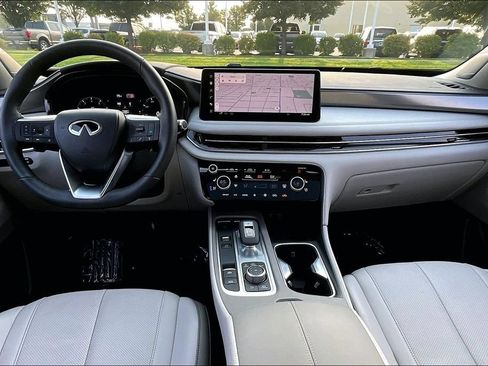 Certified 2026 INFINITI QX60 Luxe w/ Cargo Package AWD/4WD image 21