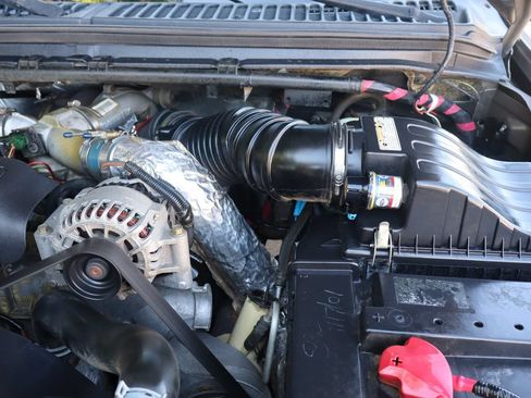 Used 2002 Ford F250 XL AWD/4WD image 38