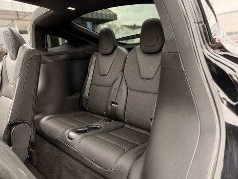 Used 2018 Tesla Model X 75D image 22