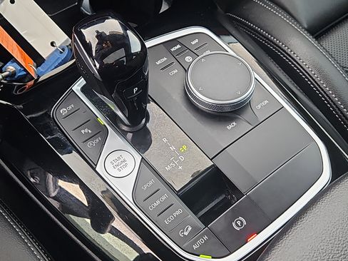 Used 2022 BMW X3 xDrive30i w/ Premium Package 2 image 24