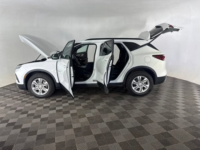 Used 2022 Chevrolet Blazer LT AWD/4WD image 11