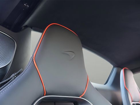 New 2026 McLaren Artura Spider image 21