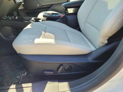 New 2025 Ford Mustang Mach-E Premium image 36