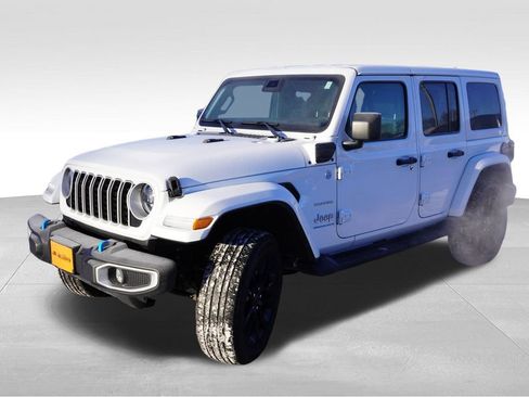 Used 2024 Jeep Wrangler Sahara 4xe w/ Safety Group image 11