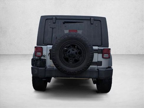 Used 2016 Jeep Wrangler Unlimited Sport w/ Connectivity Group image 7