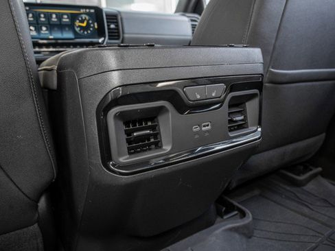 Used 2023 Chevrolet Silverado 1500 ZR2 image 27