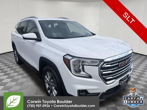 Used 2024 GMC Terrain SLT AWD/4WD image 1