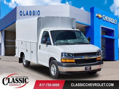 New 2025 Chevrolet Express 3500 w/ Power Convenience Package