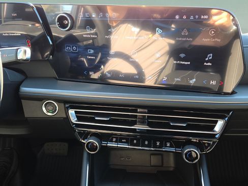 New 2026 Chevrolet Traverse LT w/ Sun and Wheel Package image 20