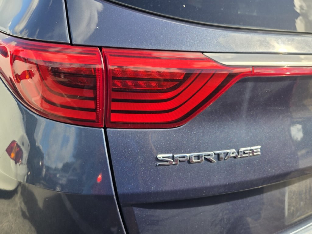 Used 2018 Kia Sportage SX FWD image 8