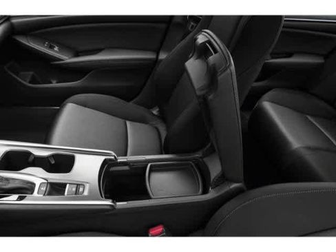 Used 2019 Honda Accord LX image 16