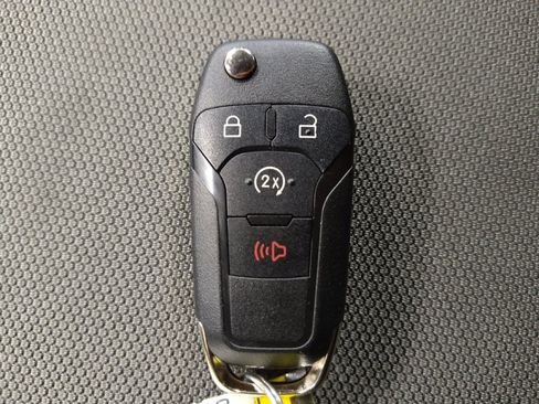 Used 2015 Ford F150 XLT w/ Equipment Group 302A Luxury RWD image 32