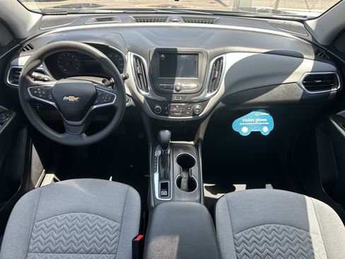 Certified 2023 Chevrolet Equinox LS w/ Driver Confidence II Package FWD image 9