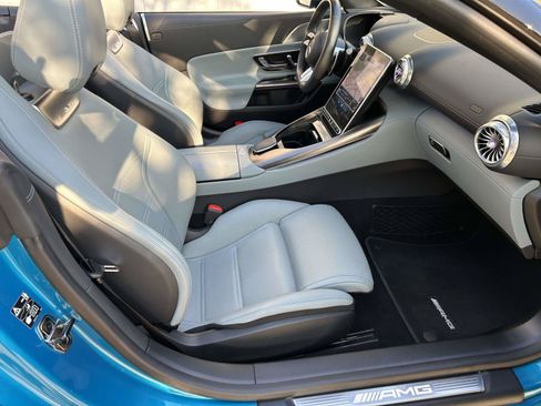 Certified 2024 Mercedes-Benz SL 43 AMG image 55