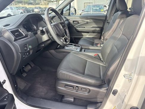 Used 2023 Honda Passport EX-L image 19