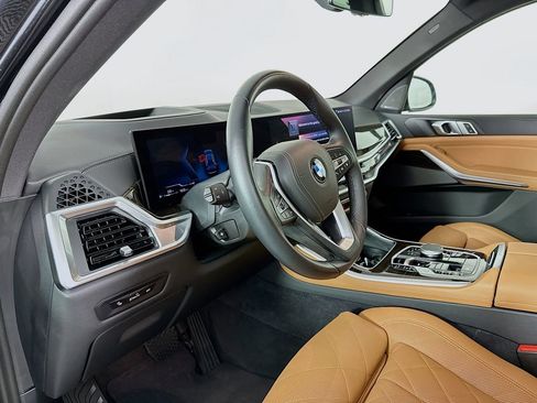Used 2025 BMW X5 xDrive40i image 12