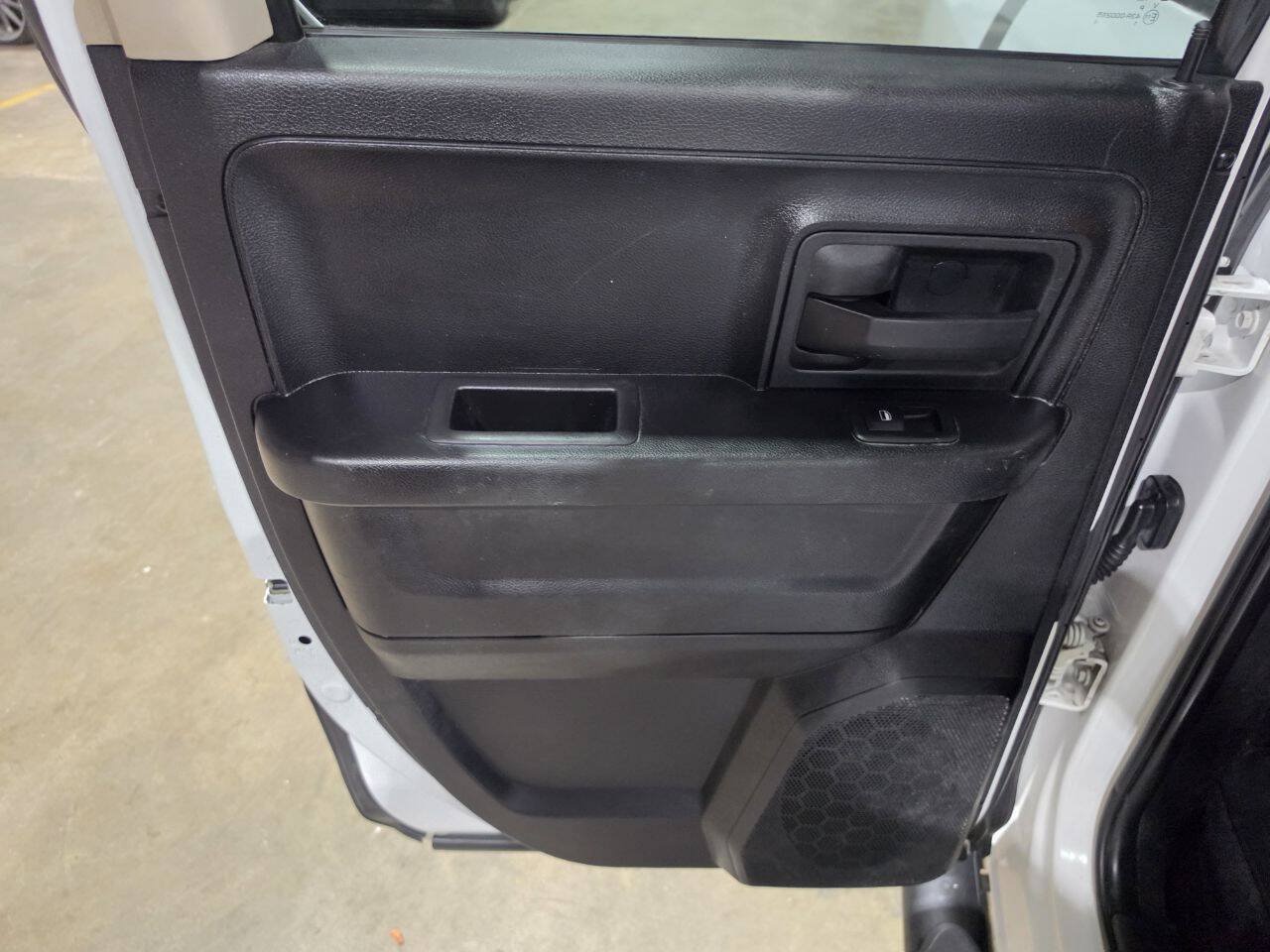Used 2019 RAM 1500 Express w/ Express Value Package AWD/4WD image 27