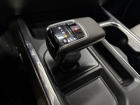 Used 2022 Chevrolet Silverado 1500 LT Trail Boss w/ LT Trail Boss Premium Package image 22