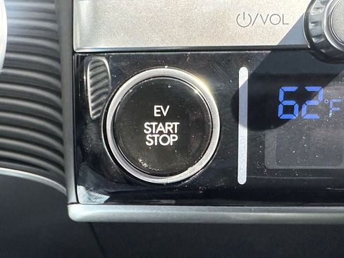 Used 2024 Hyundai Ioniq 5 Limited image 29