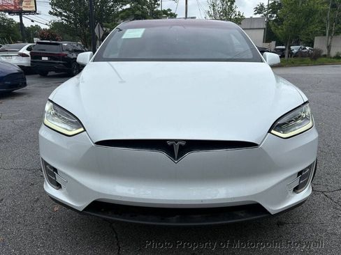 Used 2021 Tesla Model X Long Range AWD/4WD image 2