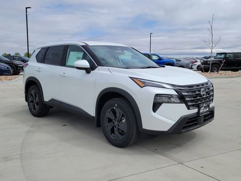 New 2026 Nissan Rogue SV AWD/4WD image 4