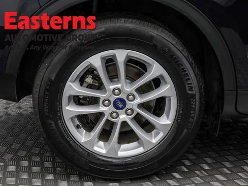 Used 2021 Ford Escape SE image 28