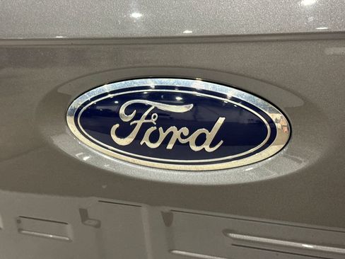 Used 2022 Ford F150 Lariat w/ Equipment Group 502A High AWD/4WD image 34