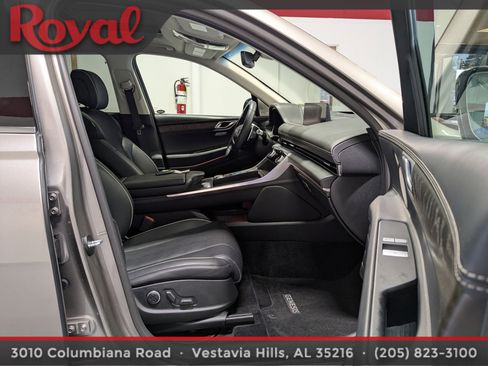 Used 2021 Genesis GV80 3.5T w/ Advanced Package 06 image 8