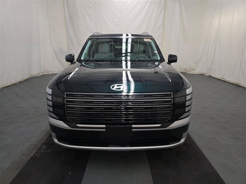 Used 2026 Hyundai Palisade Calligraphy AWD/4WD image 2