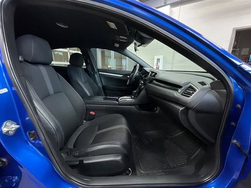 Used 2019 Honda Civic Sport image 28