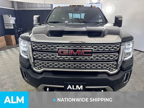 Used 2023 GMC Sierra 3500 Denali image 2